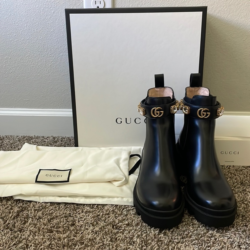 100 percent authentic Gucci leather ankle lug boots